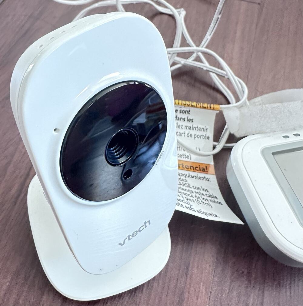 VTech VM2251 Video Baby Monitor 2.4" Screen Preowned
